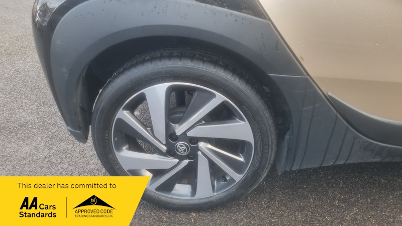 Used Toyota AYGO 2022 for sale - 77250981: Photo 12