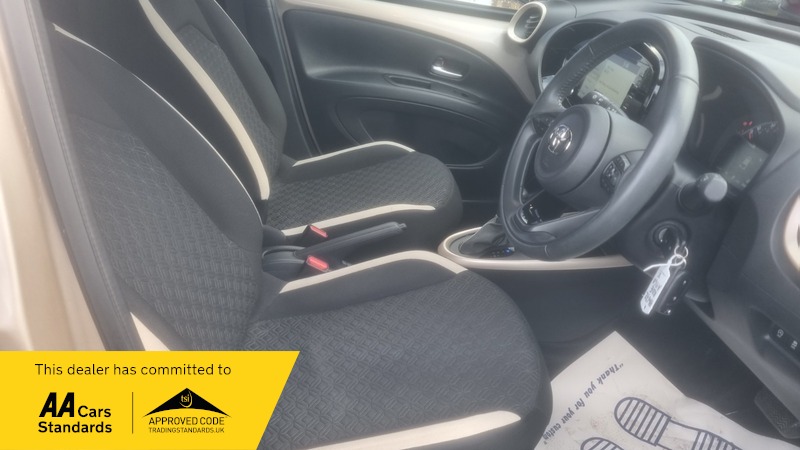 Used Toyota AYGO 2022 for sale - 77250981: Photo 14