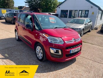 2017 - 1.2 PureTech Edition MPV 5dr Petrol Manual Euro 6 (110 ps)