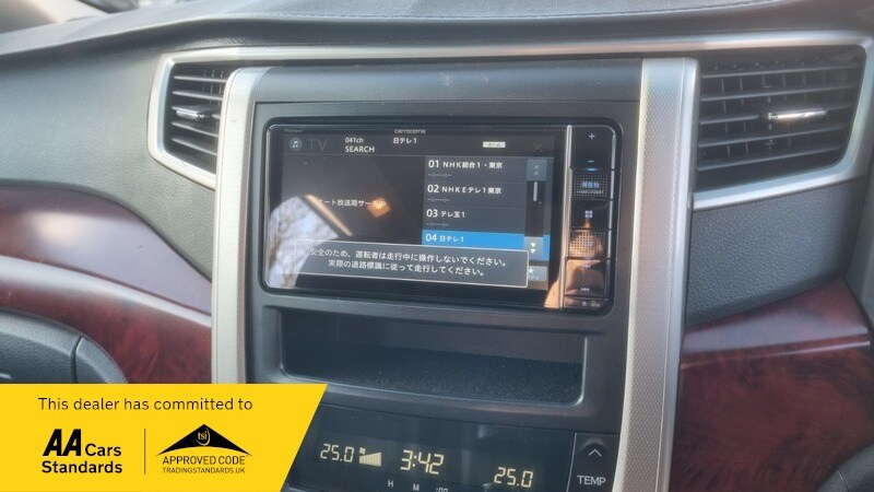 Used Toyota Alphard 2009 for sale - 76323834: Photo 18