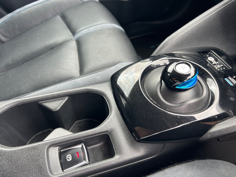 Used Nissan Leaf 2018 for sale - 76618373: Photo 24