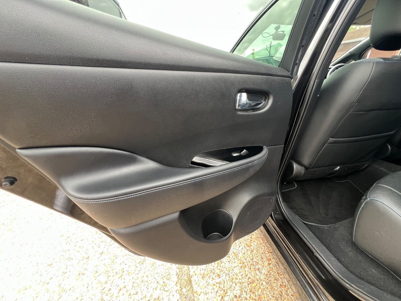 Used Nissan Leaf 2018 for sale - 76618373: Photo 30