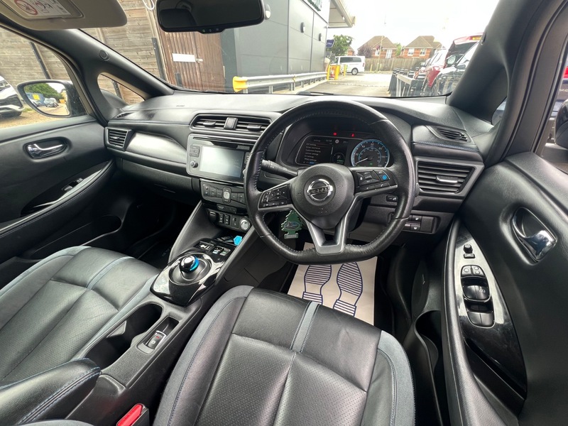 Used Nissan Leaf 2018 for sale - 76618373: Photo 7