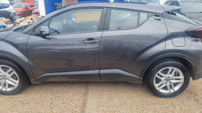 Used Toyota C-HR 2020 for sale - 76236336: Photo 12