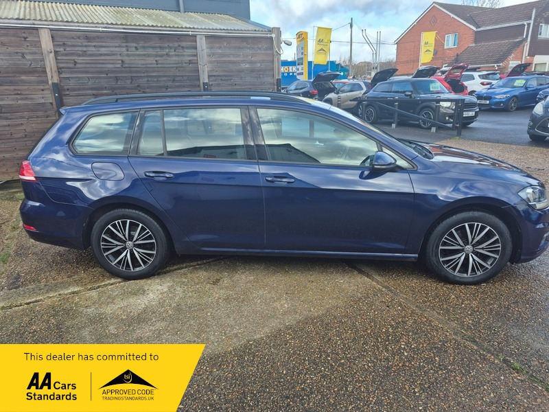 Used Volkswagen Golf 2017 for sale - 77189010: Photo 14