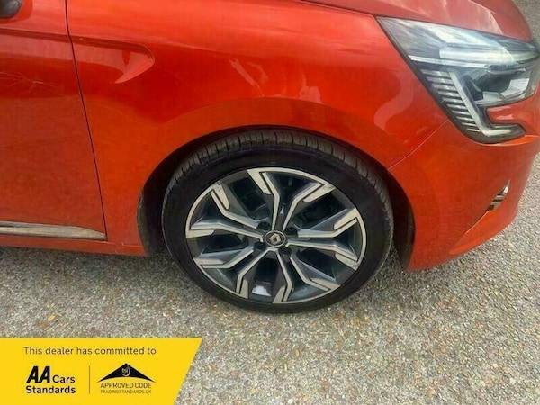 Used Renault Clio 2020 for sale - 74627868: Photo 24