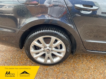 Used Skoda Superb 2014 for sale - 76368362: Photo