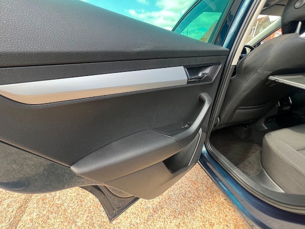 Used Skoda Karoq 2018 for sale - 75411861: Photo 48