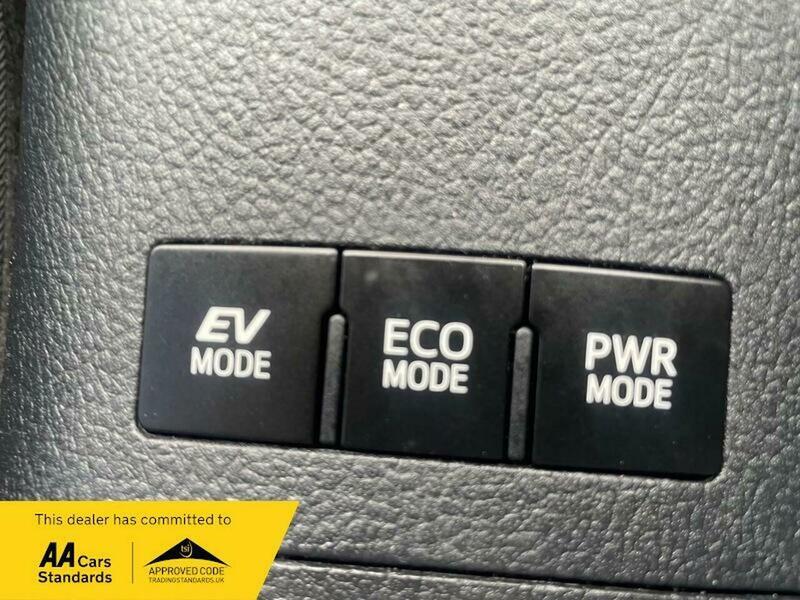 Used Toyota Auris 2017 for sale - 77129232: Photo 32