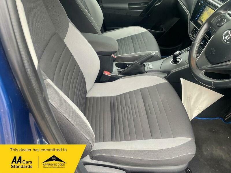 Used Toyota Auris 2017 for sale - 77129232: Photo 5