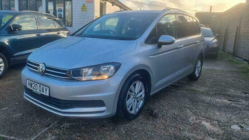 Used Volkswagen Touran 2020 for sale - 76784671: Photo 4