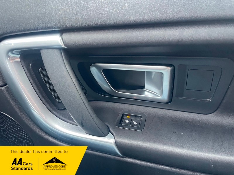 Used Land Rover Discovery Sport 2016 for sale - 77342366: Photo 22