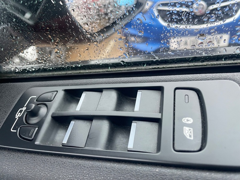 Used Land Rover Discovery Sport 2016 for sale - 77342366: Photo 24