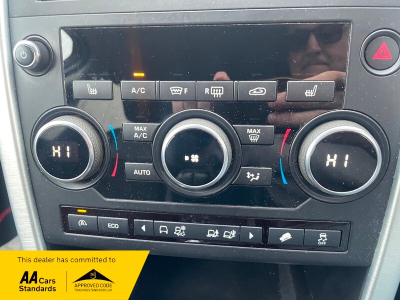 Used Land Rover Discovery Sport 2016 for sale - 77342366: Photo 28