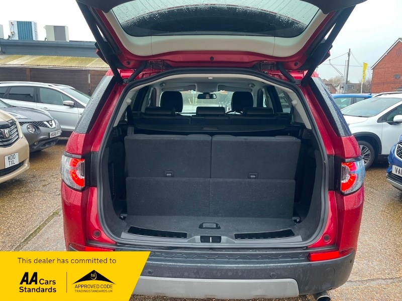 Used Land Rover Discovery Sport 2016 for sale - 77342366: Photo 8