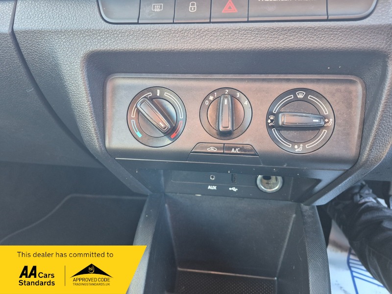 Used Skoda Fabia 2015 for sale - 77709002: Photo 17