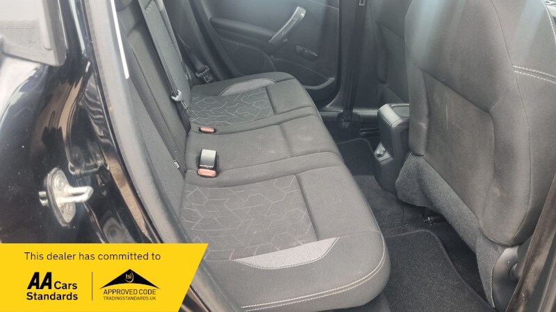 Used Peugeot 2008 2017 for sale - 76173513: Photo 8