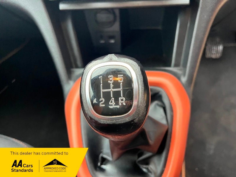 Used Hyundai i10 2015 for sale - 76910776: Photo 16