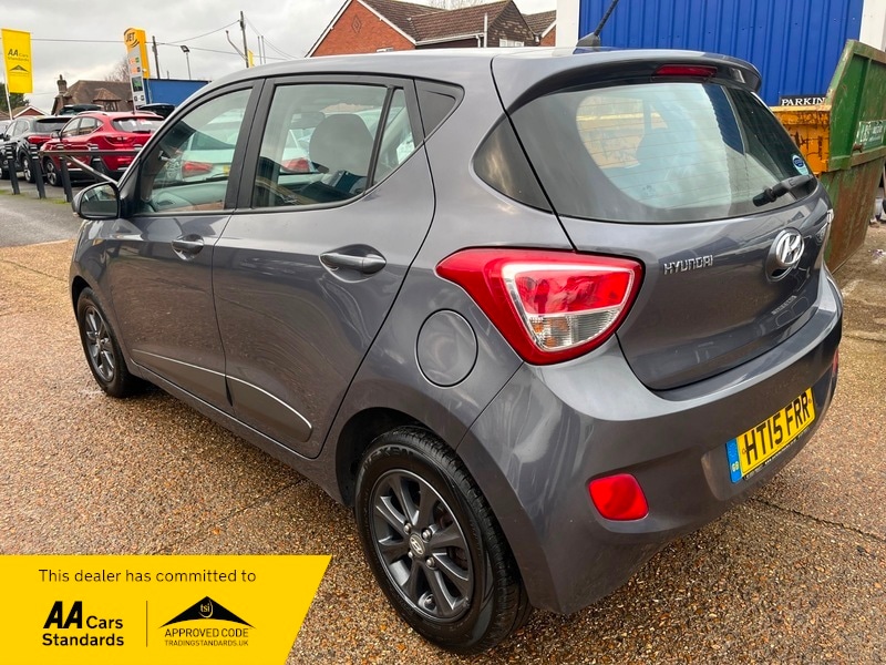 Used Hyundai i10 2015 for sale - 76910776: Photo 3