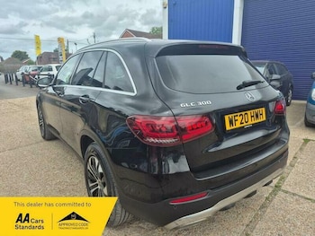 Used Mercedes-Benz C Class 2020 for sale - 78646140: Photo
