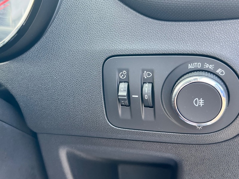 Used Vauxhall Crossland 2021 for sale - 76536339: Photo 27