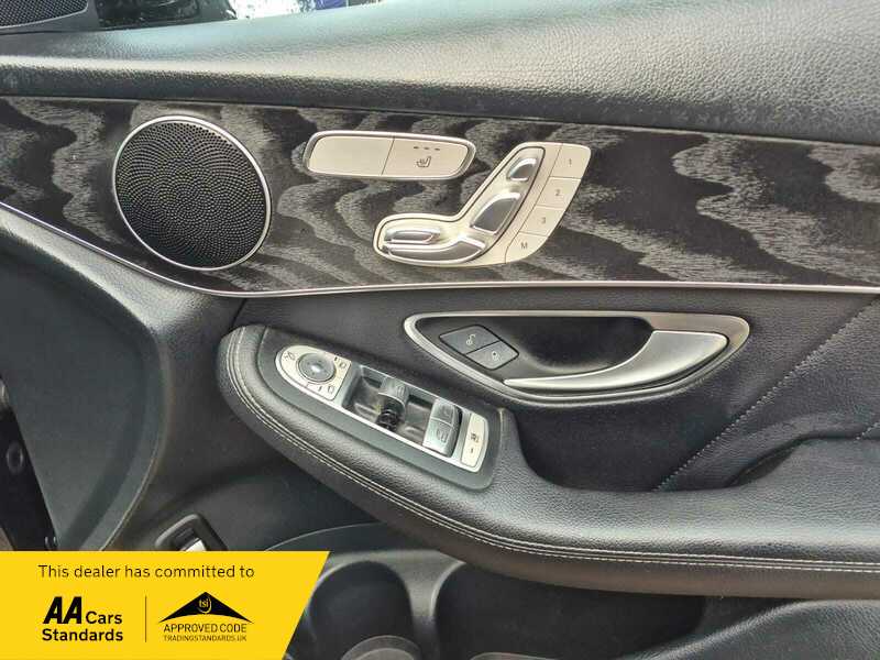 Used Mercedes-Benz C Class 2018 for sale - 77384928: Photo 15