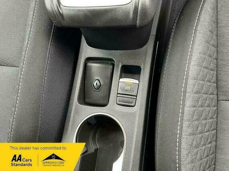 Used Renault Captur 2022 for sale - 76040016: Photo 25