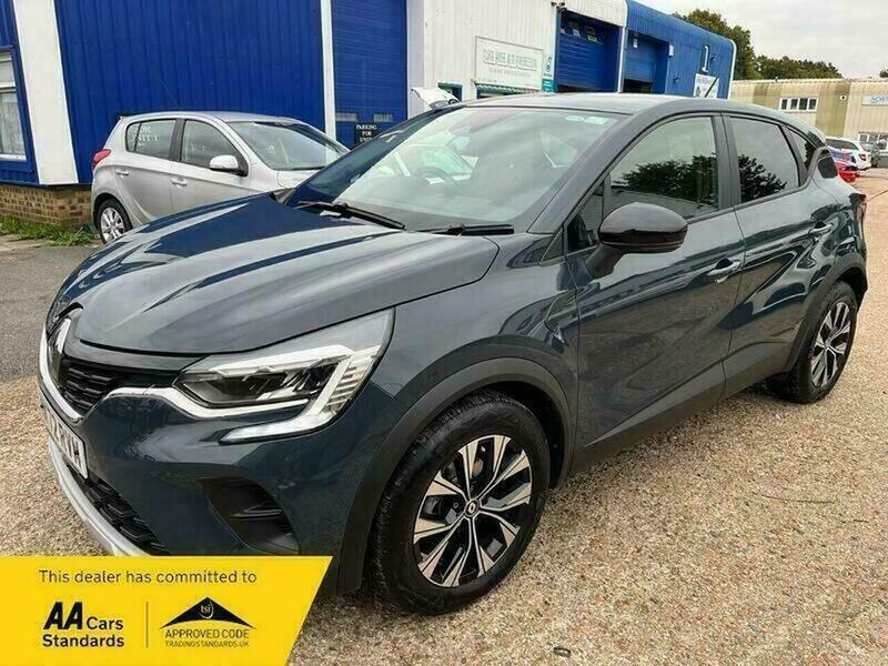 Used Renault Captur 2022 for sale - 76040016: Photo 8