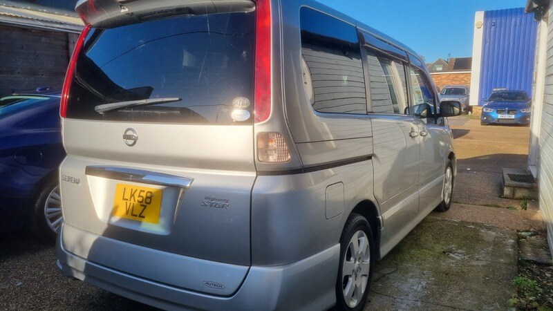 Used Nissan Serena 2008 for sale - 76323871: Photo 21