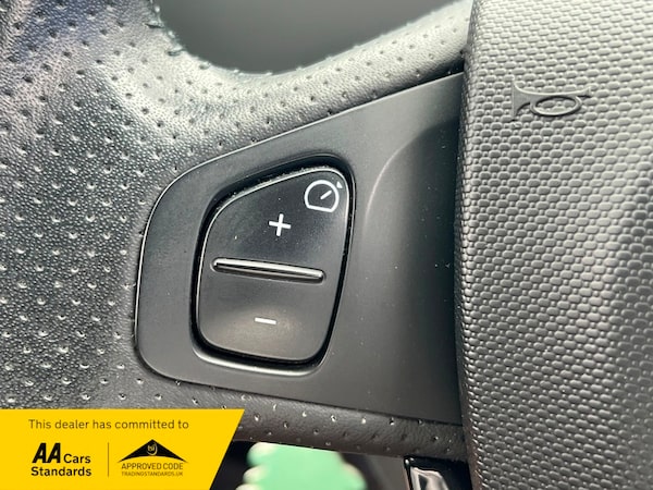Used Renault Zoe 2019 for sale - 75398248: Photo 15