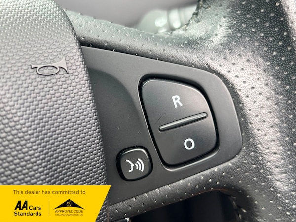 Used Renault Zoe 2019 for sale - 75398248: Photo 16