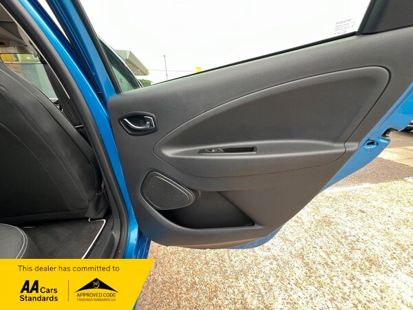 Used Renault Zoe 2019 for sale - 75398248: Photo 30