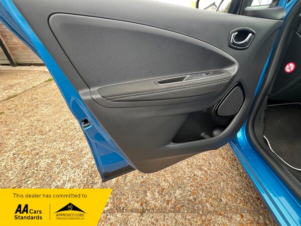 Used Renault Zoe 2019 for sale - 75398248: Photo 32