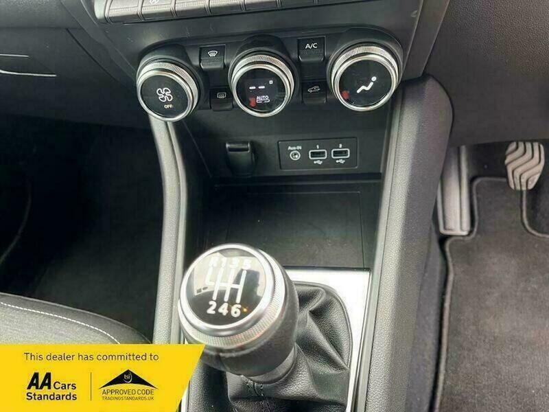 Used Renault Captur 2022 for sale - 77179420: Photo 24