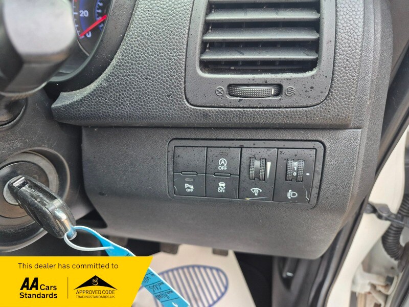 Used Hyundai Ix20 2015 for sale - 77906098: Photo 18