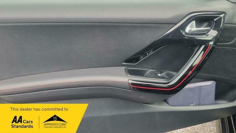 Used Peugeot 208 2015 for sale - 76418054: Photo 14