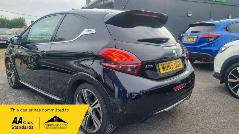 Used Peugeot 208 2015 for sale - 76418054: Photo 4
