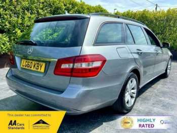 Used Mercedes-Benz E-Class 2010 for sale - 75210448: Photo