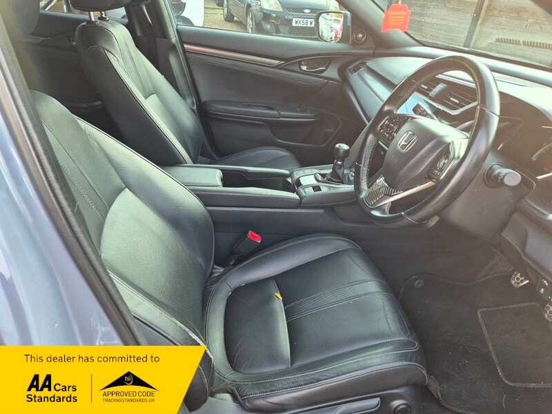 Used Honda Civic 2019 for sale - 78213220: Photo 10