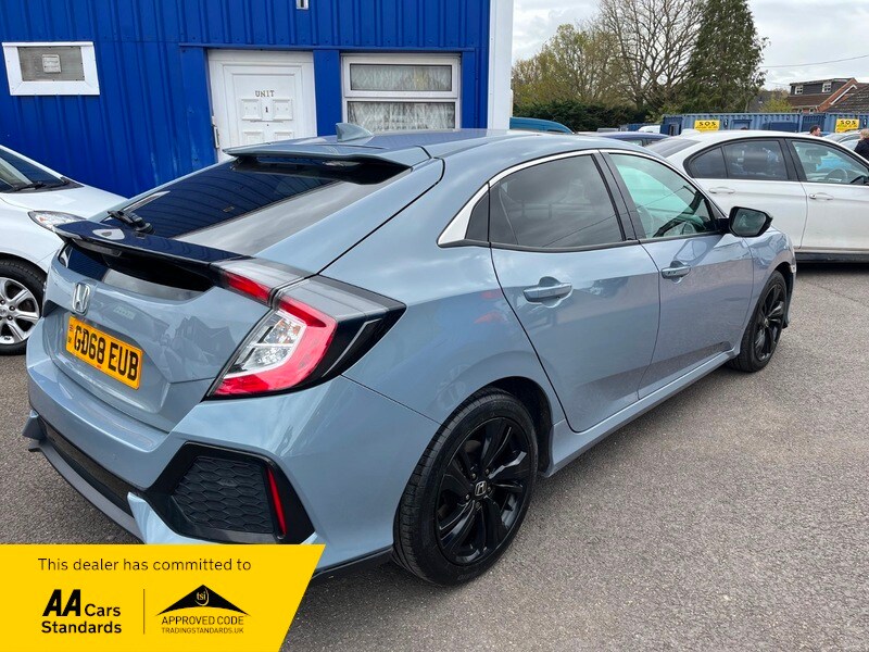 Used Honda Civic 2019 for sale - 78213220: Photo 13