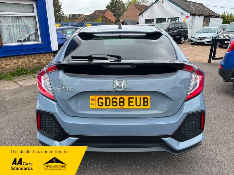 Used Honda Civic 2019 for sale - 78213220: Photo 9