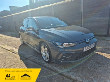 Used Volkswagen Golf 2021 for sale - 77937559: Photo