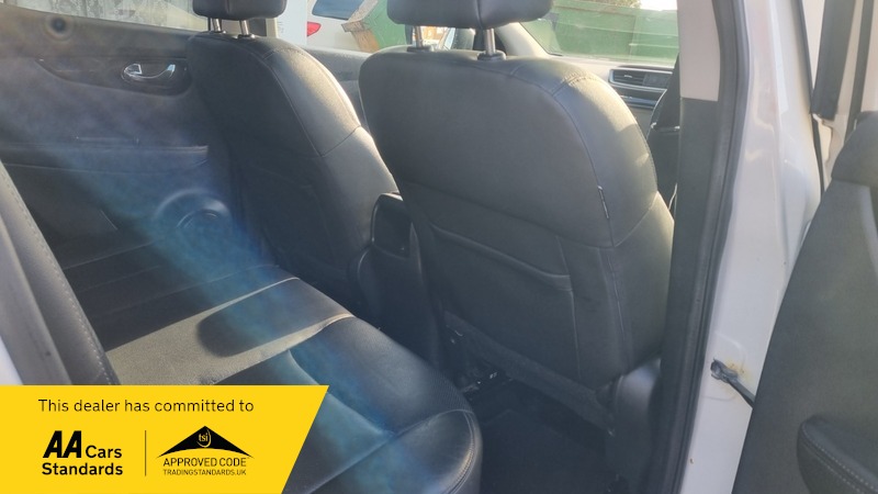 Used Nissan Qashqai 2014 for sale - 76368381: Photo 21