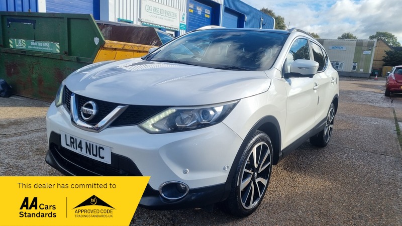 Used Nissan Qashqai 2014 for sale - 76368381: Photo 3
