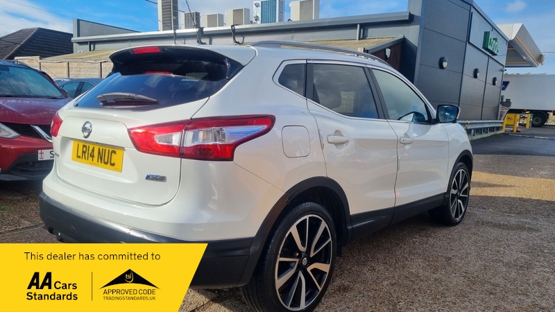 Used Nissan Qashqai 2014 for sale - 76368381: Photo 6