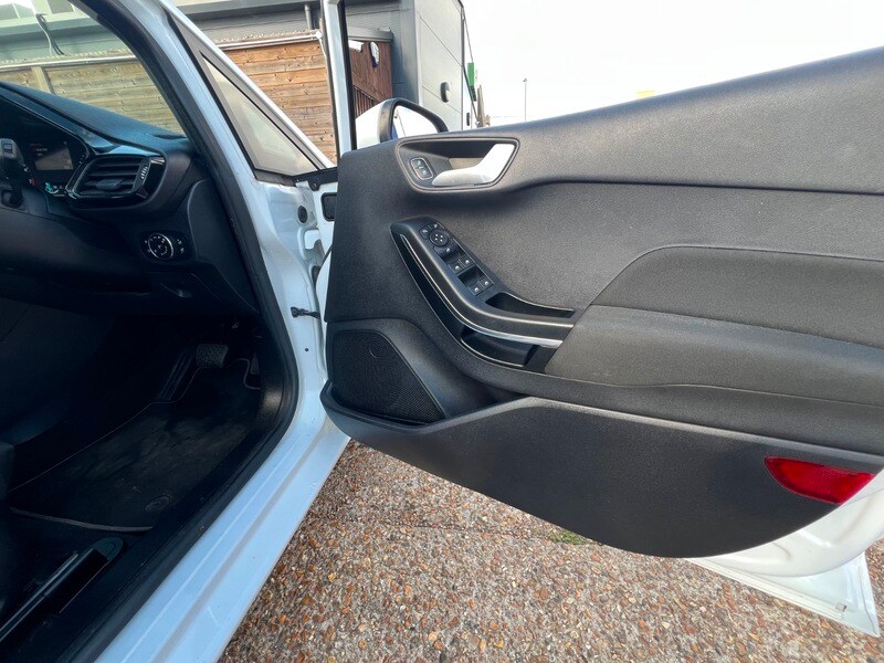 Used Ford Fiesta 2022 for sale - 75878110: Photo 26