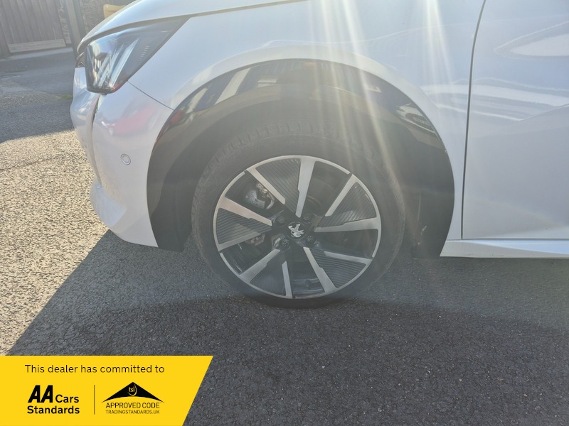 Used Peugeot 208 2022 for sale - 76010043: Photo 17