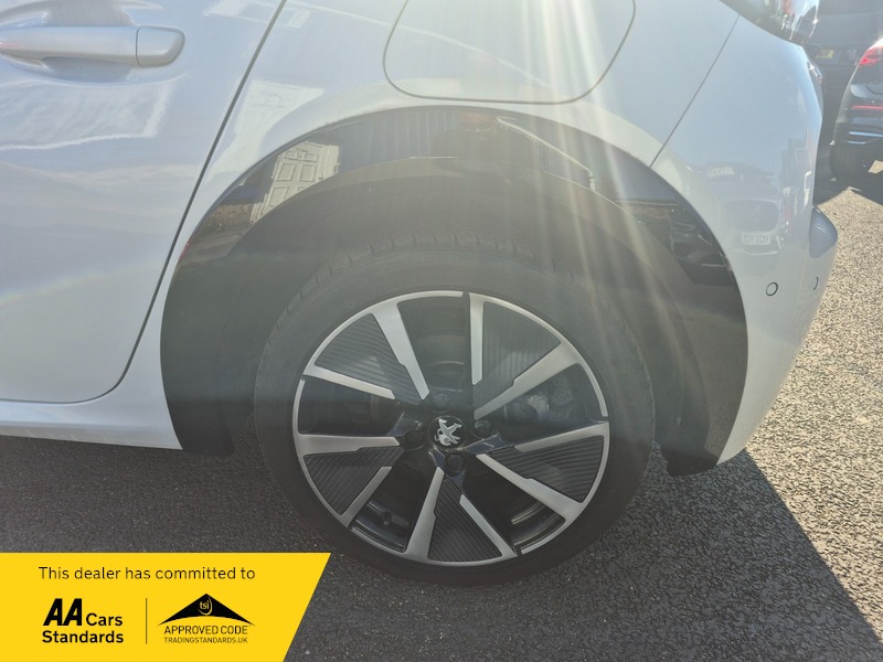 Used Peugeot 208 2022 for sale - 76010043: Photo 20