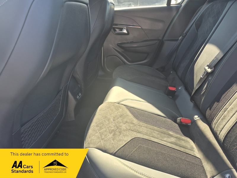 Used Peugeot 208 2022 for sale - 76010043: Photo 21