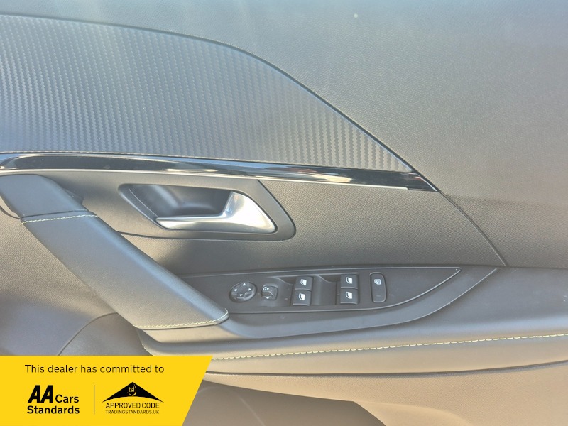 Used Peugeot 208 2022 for sale - 76010043: Photo 24